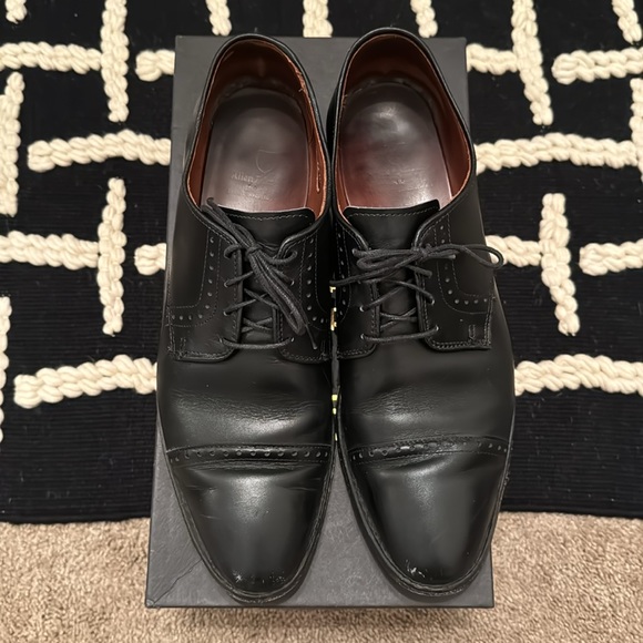 Allen Edmonds black Clifton dress shoes size 11